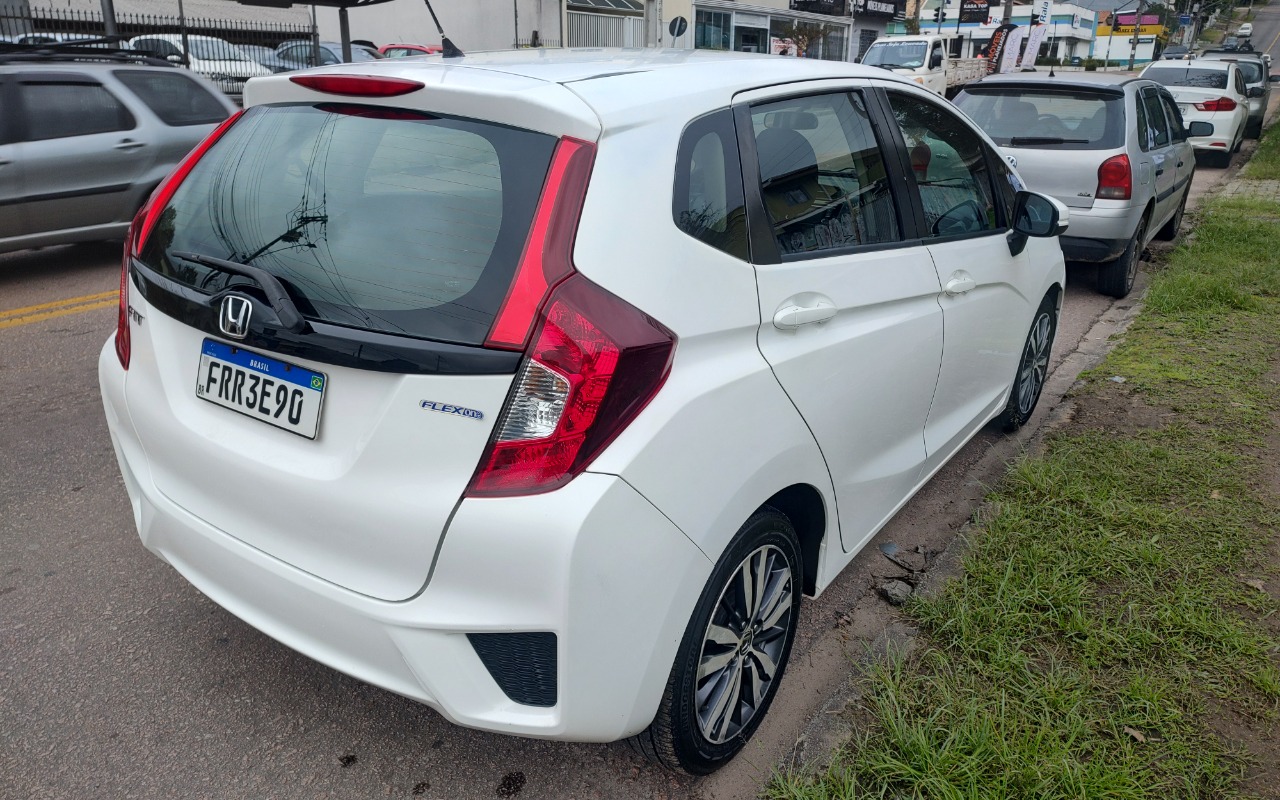 imagem-https://www.socarrao.com.br/sc-vehicle-images-prod/2871143/1785170054198-SU1HXzIwMjYwNTI5XzEzMDEzMzA1OV9IRFIuanBn.jpg