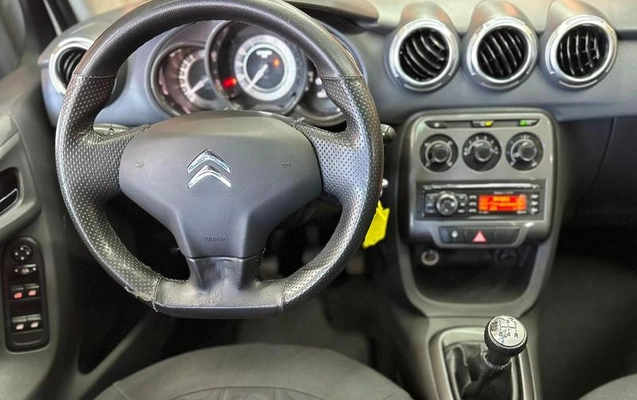 imagem-https://www.socarrao.com.br/sc-vehicle-images-prod/2871342/1786552816435-8318531_0_B_43e8e7fda3.jpeg