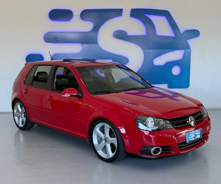 Volkswagen Golf 2009 Vermelho — foto 1 de 3