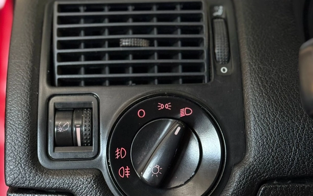 imagem-https://www.socarrao.com.br/sc-vehicle-images-prod/2871344/1786026409775-2f07c467-8cba-4334-8c8d-8e1238d2efe2.jpg