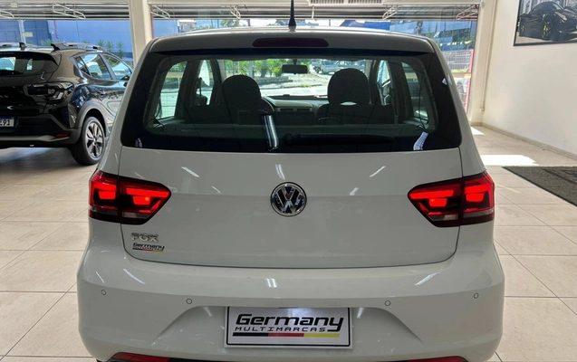 imagem-https://www.socarrao.com.br/sc-vehicle-images-prod/2871345/1785171098179-6788bbd4b6144bdea570f92624727f96_1785170648882.jpg