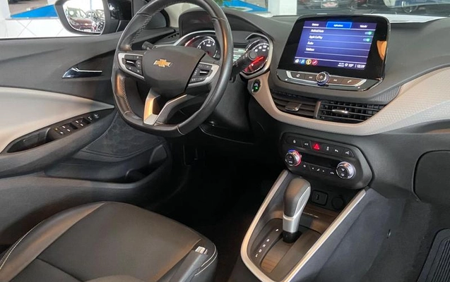 imagem-https://www.socarrao.com.br/sc-vehicle-images-prod/2871480/1789390652613-8318430_12_B_c6d204736b.jpeg
