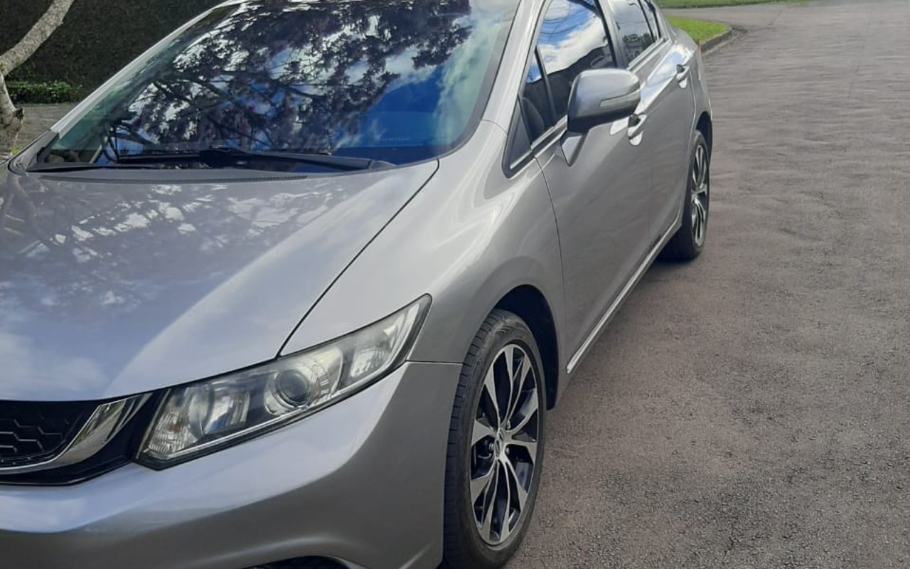 imagem-https://www.socarrao.com.br/sc-vehicle-images-prod/2871489/1785171911694-MTAuanBlZw.jpeg