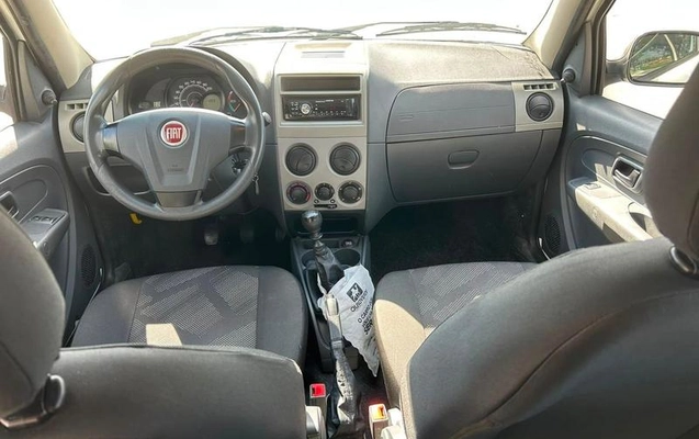 imagem-https://www.socarrao.com.br/sc-vehicle-images-prod/2871562/1789221300184-8316143_8_B_7129d23000.jpeg