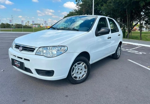 Fiat Palio 2015 Branco — foto 1 de 3