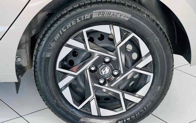 imagem-https://www.socarrao.com.br/sc-vehicle-images-prod/2871692/1786120352019-8318792_18_B_a316de745c.jpeg