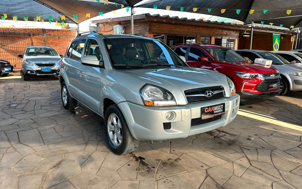 Hyundai Tucson 2.0 16V Flex Aut. 2014 Prata — foto 1 de 3