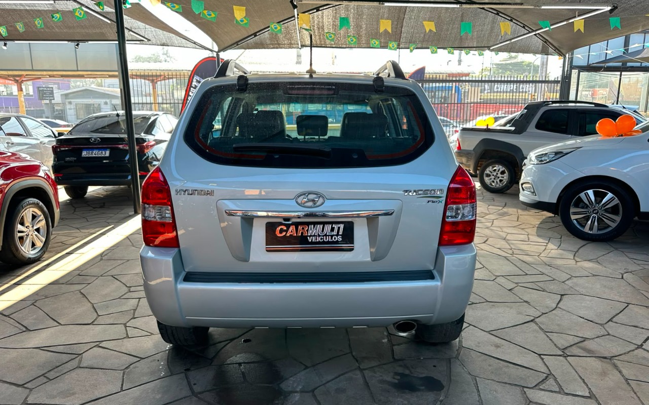 imagem-https://www.socarrao.com.br/sc-vehicle-images-prod/2871748/1785172976206-V2hhdHNBcHAgSW1hZ2UgMjAyNi0wNy0yNyBhdCAxNC4wOS4yOCAoMSkuanBlZw.jpeg