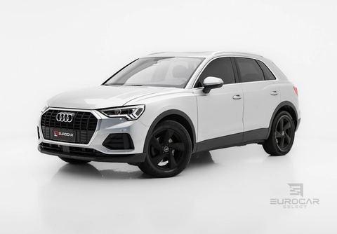 Audi Q3 2022 Prata — foto 1 de 3
