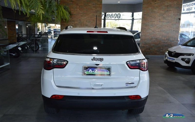 imagem-https://www.socarrao.com.br/sc-vehicle-images-prod/2871775/1790096167758-8318861_9_B_3663c5ba4a.jpeg