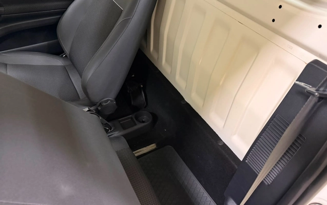 imagem-https://www.socarrao.com.br/sc-vehicle-images-prod/2871908/1785173590180-V2hhdHNBcHAgSW1hZ2UgMjAyNi0wNy0yNCBhdCAxNC4zNC4xNiAoNCkuanBlZw.jpeg