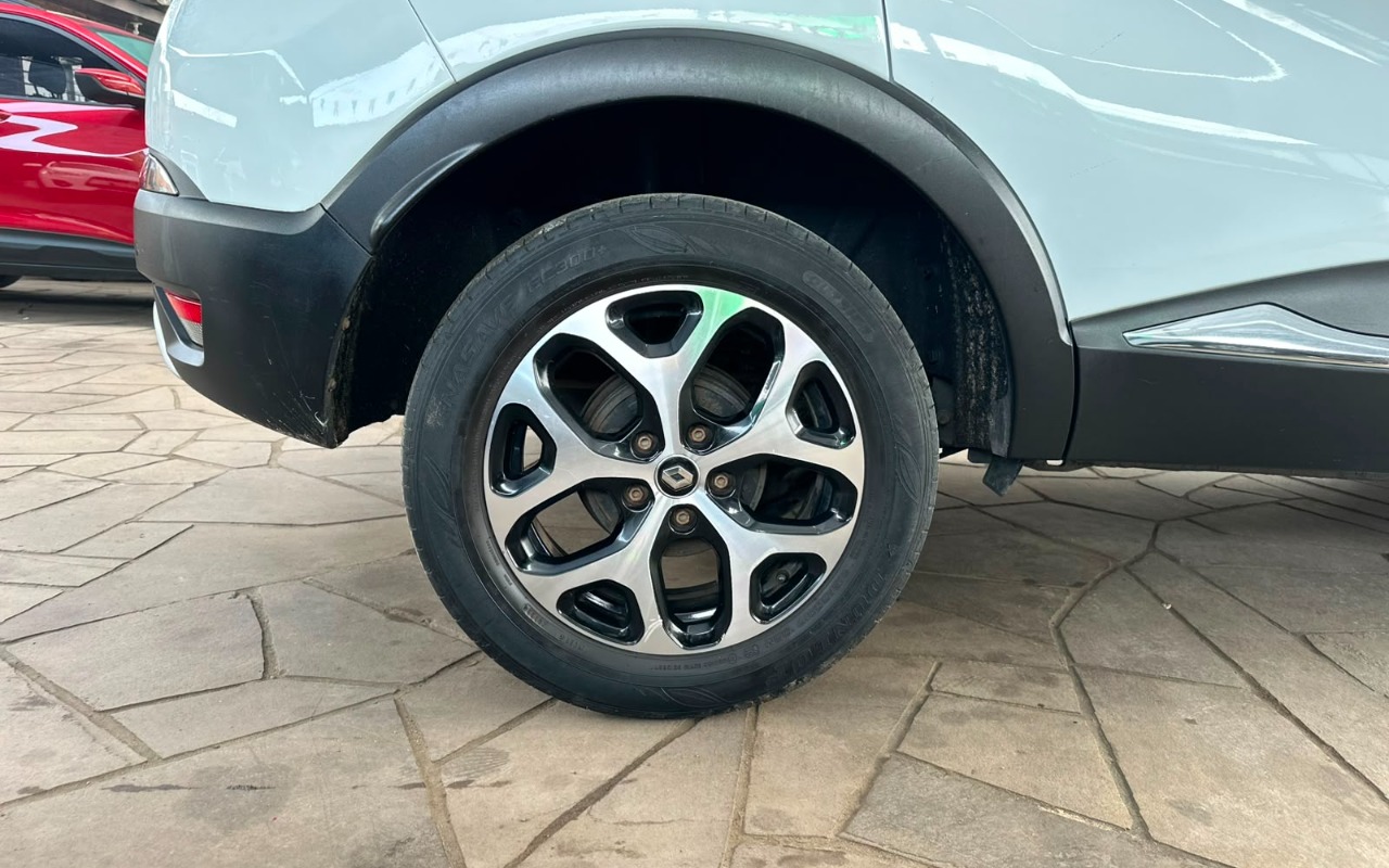 imagem-https://www.socarrao.com.br/sc-vehicle-images-prod/2871920/1785173635406-V2hhdHNBcHAgSW1hZ2UgMjAyNi0wNy0yNyBhdCAxNC4yNy4yOSAoMikuanBlZw.jpeg