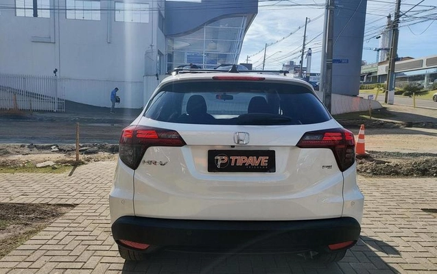 imagem-https://www.socarrao.com.br/sc-vehicle-images-prod/2871968/1789642941000-8318660_15_B_d66df8fd50.jpeg