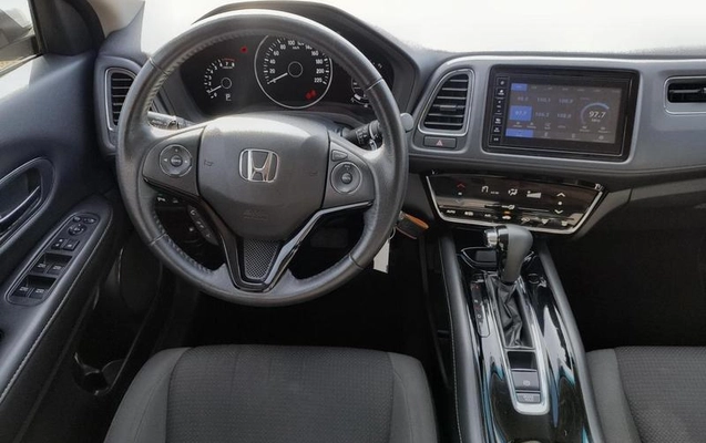 imagem-https://www.socarrao.com.br/sc-vehicle-images-prod/2871968/1789642941008-8318660_8_B_7b139e6039.jpeg