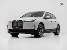 imagem de XDrive 40 Aut. (Elétrico)