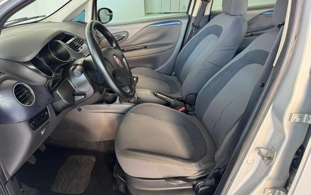 imagem-https://www.socarrao.com.br/sc-vehicle-images-prod/2872015/1785174207695-8319003_5_B_0d667af5fb.jpeg