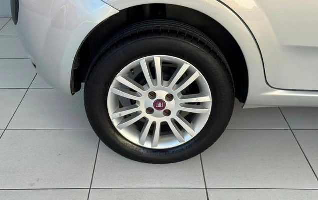 imagem-https://www.socarrao.com.br/sc-vehicle-images-prod/2872015/1785174207700-8319003_19_B_05f7e681f8.jpeg