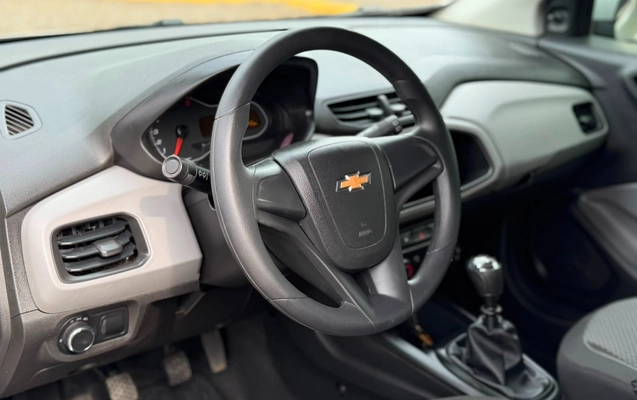imagem-https://www.socarrao.com.br/sc-vehicle-images-prod/2872045/1785174315990-6b3f442d-0176-4069-8923-b4063487edc6.jpg