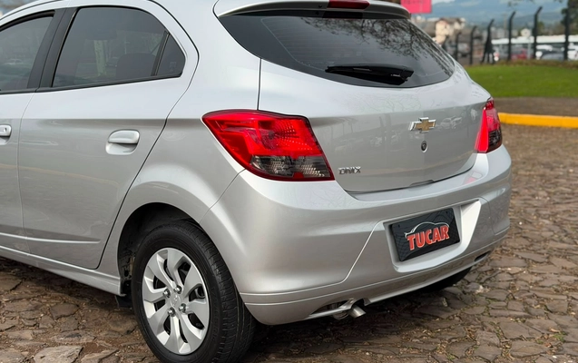 imagem-https://www.socarrao.com.br/sc-vehicle-images-prod/2872045/1785174316001-9acea3c0-71e7-45e0-b557-30f902725668.jpg