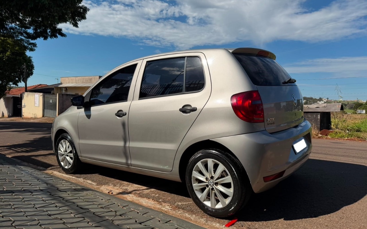 Volkswagen Fox 2013 Prata — foto 1 de 3