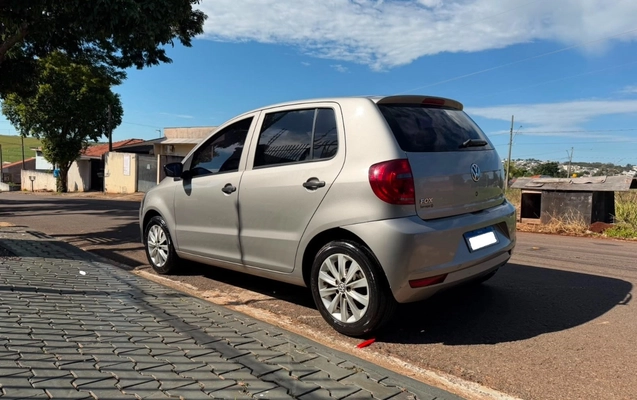 imagem-https://www.socarrao.com.br/sc-vehicle-images-prod/2872195/1785175534913-MmQ2MThiZjYtOTYwNS00ZDU0LTg2N2QtNTg1ZjdmMTMyYjUxLmpwZWc.jpeg