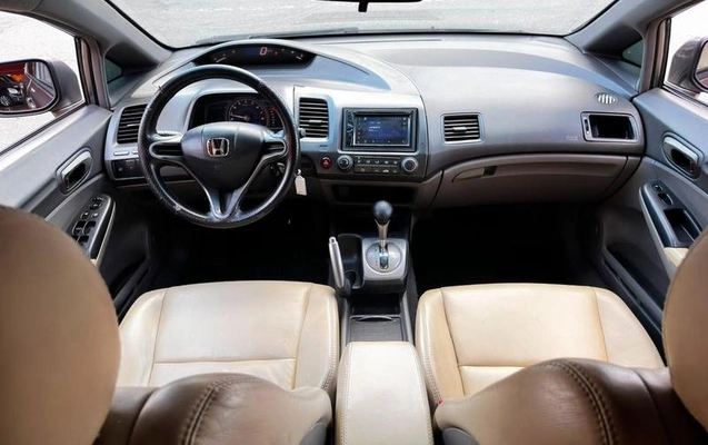 imagem-https://www.socarrao.com.br/sc-vehicle-images-prod/2872214/1787661684056-8318206_1_B_9507735f27.jpeg