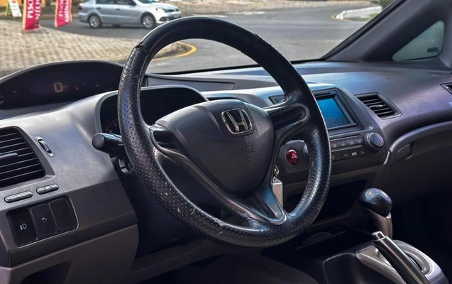imagem-https://www.socarrao.com.br/sc-vehicle-images-prod/2872214/1787661684056-8318206_6_B_759c4d4a84.jpeg