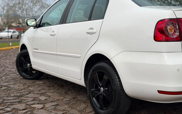 imagem-https://www.socarrao.com.br/sc-vehicle-images-prod/2872257/1785175373810-dab5419f-041e-477d-854b-0f3b4d08b55e.jpg
