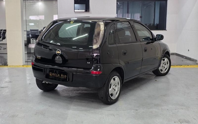 imagem-https://www.socarrao.com.br/sc-vehicle-images-prod/2872258/1789259981196-8259750_7_B_5038c9e9c5.jpeg