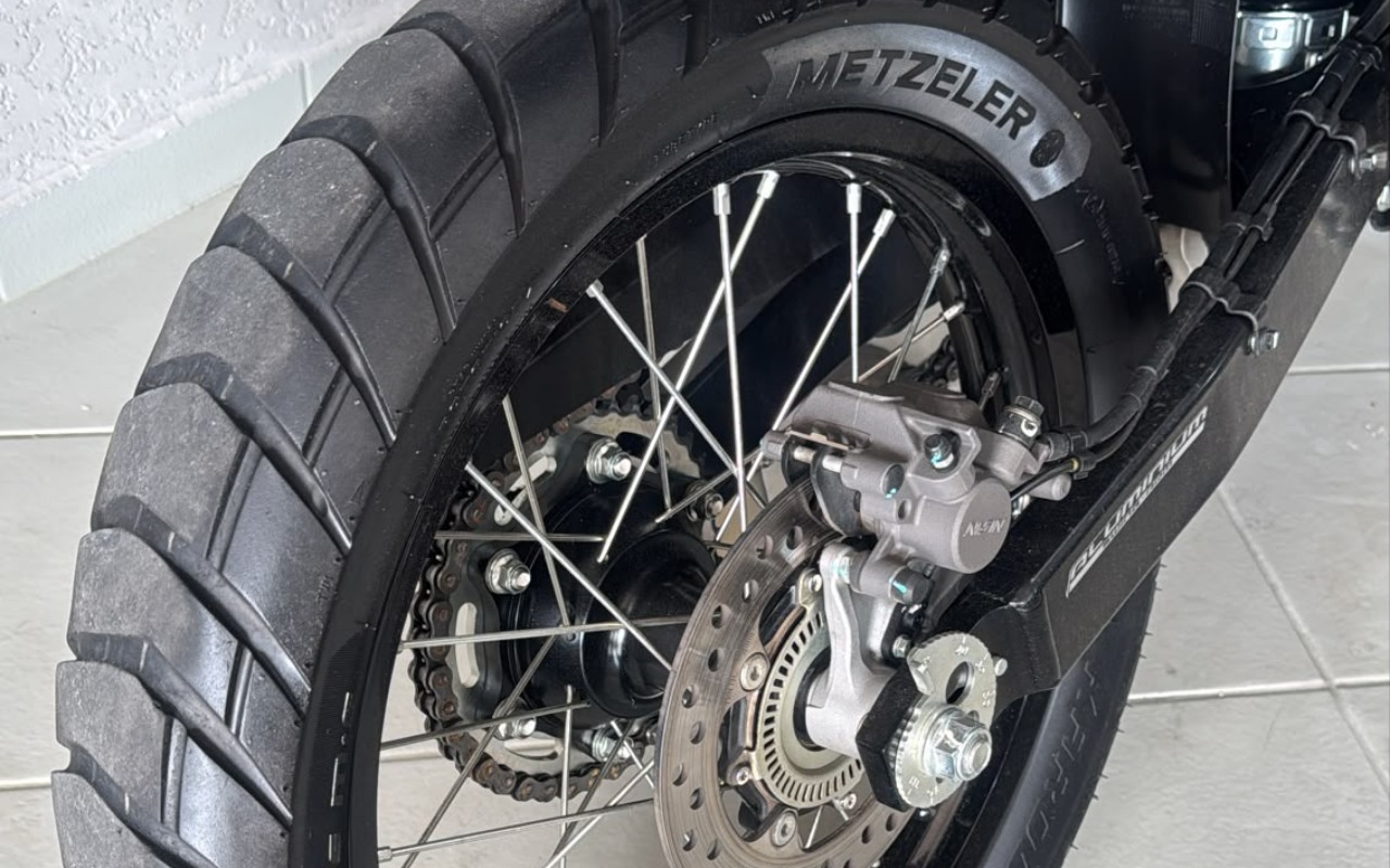 imagem-https://www.socarrao.com.br/sc-vehicle-images-prod/2872347/1786975919660-V2hhdHNBcHAgSW1hZ2UgMjAyNi0wOC0xNSBhdCAxNC41MC4zNy5qcGVn.jpeg