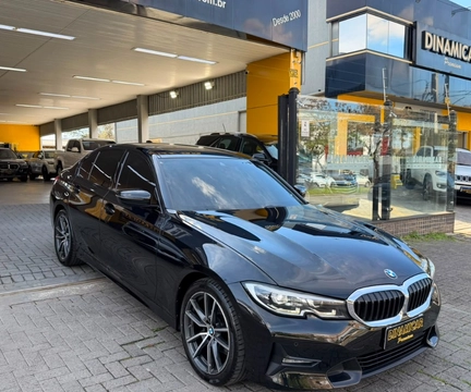 Bmw 320i 2022 Prata — foto 1 de 3