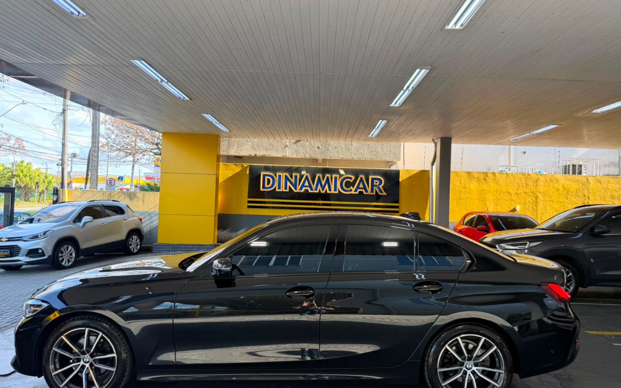 imagem-https://www.socarrao.com.br/sc-vehicle-images-prod/2872504/1785176859128-Mi5qcGVn.jpeg