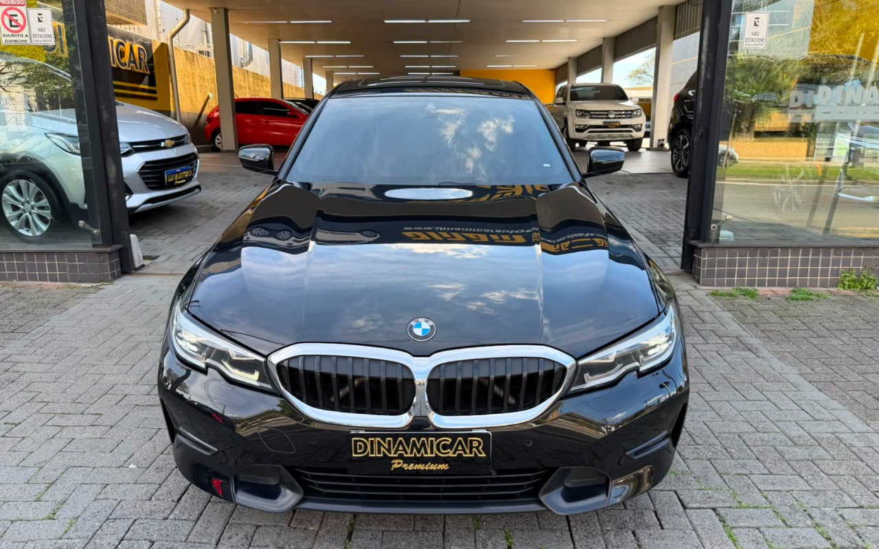 imagem-https://www.socarrao.com.br/sc-vehicle-images-prod/2872504/1785176859464-Ny5qcGVn.jpeg