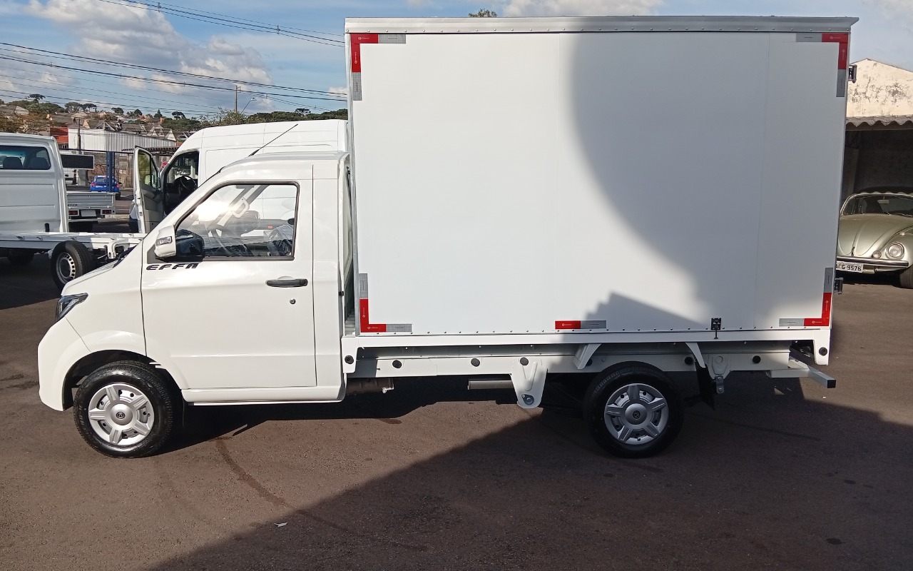 imagem-https://www.socarrao.com.br/sc-vehicle-images-prod/2872655/1785177897392-MTc4NTE3NzU4NDE1Mzg5MTY2NjYzNzUxNzExODg0MjYuanBn.jpg