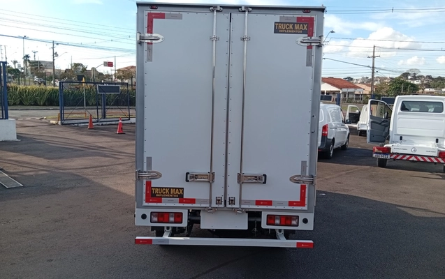 imagem-https://www.socarrao.com.br/sc-vehicle-images-prod/2872655/1785177897600-MTc4NTE3NzYzMjQ3ODM2MTEwMTc4MTM4MzUyMTYxMzEuanBn.jpg