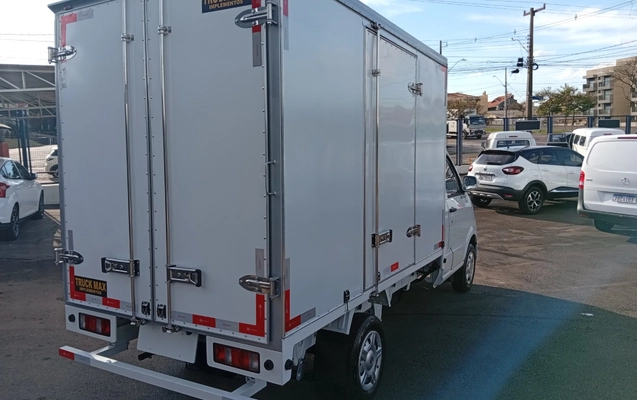 imagem-https://www.socarrao.com.br/sc-vehicle-images-prod/2872655/1785177897793-MTc4NTE3NzY1ODA1MjM4OTg4MDA3NjgxMzgyNjYxODAuanBn.jpg