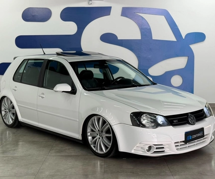 Volkswagen Golf 2010 Branco — foto 1 de 3