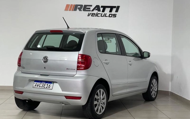 imagem-https://www.socarrao.com.br/sc-vehicle-images-prod/2873046/1792680281043-8305513_11_B_2cb691b49b.jpeg