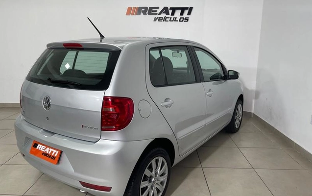 imagem-https://www.socarrao.com.br/sc-vehicle-images-prod/2873046/1792680281052-8305513_15_B_34335783e2.jpeg