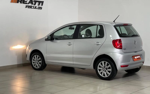 imagem-https://www.socarrao.com.br/sc-vehicle-images-prod/2873046/1792680281056-8305513_17_B_e9a489c86d.jpeg