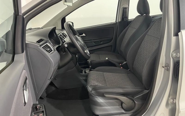 imagem-https://www.socarrao.com.br/sc-vehicle-images-prod/2873046/1792680281057-8305513_18_B_30bed3d8d3.jpeg