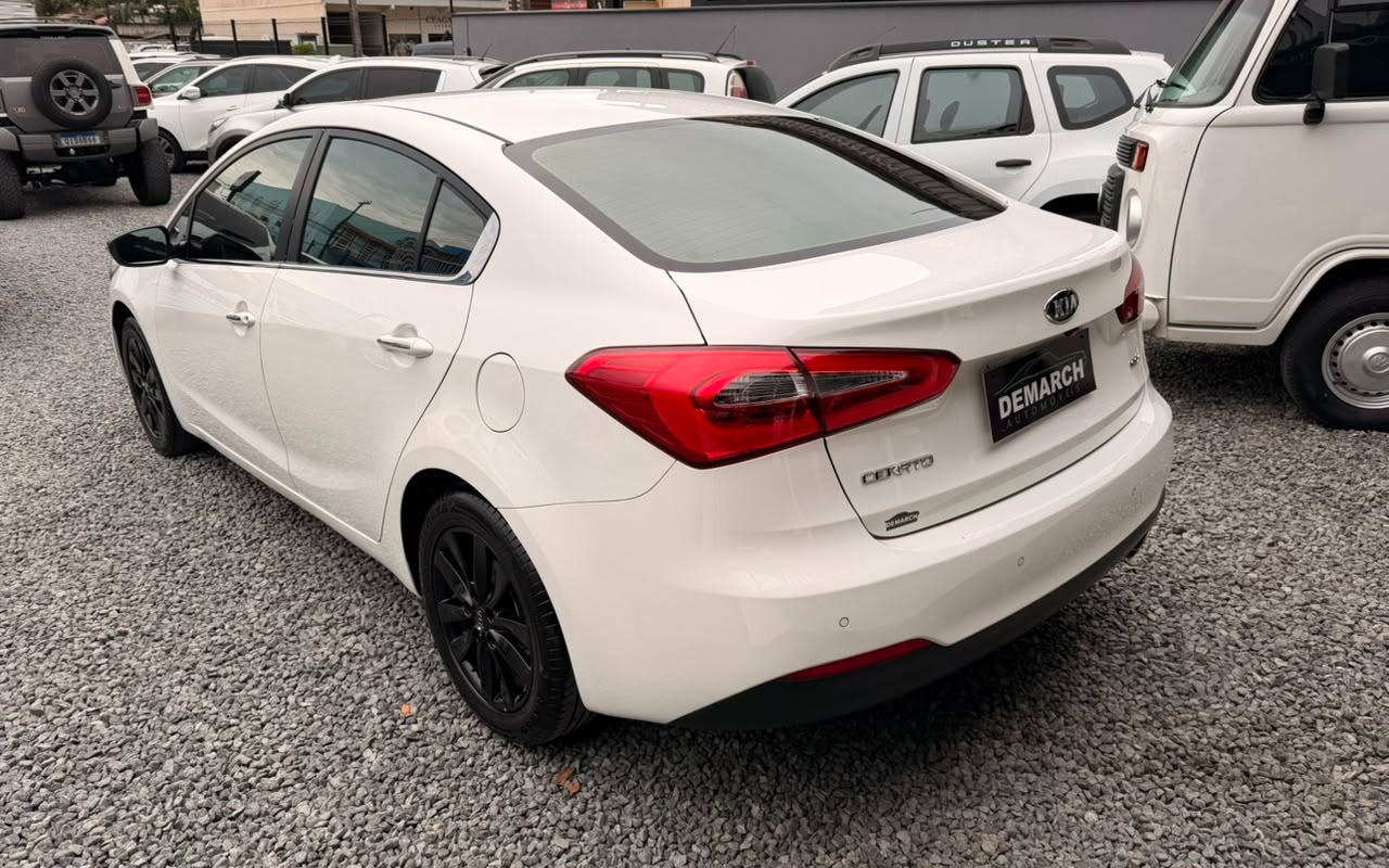 imagem-https://www.socarrao.com.br/sc-vehicle-images-prod/2873100/1785180315283-Y2YxYWM0ODktNjA3Yi00YmVjLTkxODAtODU3YjhmYjNiM2Y2LmpwZWc.jpeg
