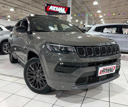 Jeep Compass 2022 Cinza — foto 1 de 3