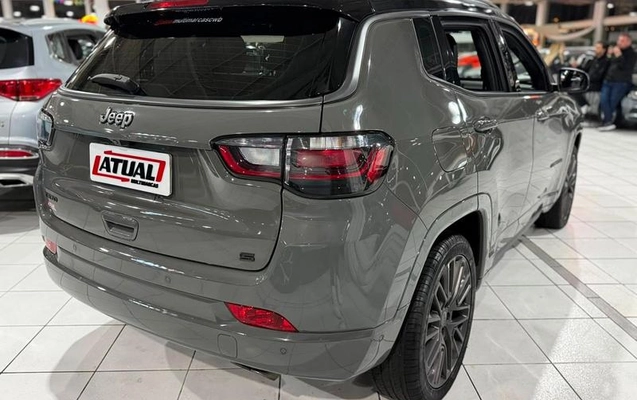 imagem-https://www.socarrao.com.br/sc-vehicle-images-prod/2873258/1787842985434-8310098_12_B_655b7c1922.jpeg