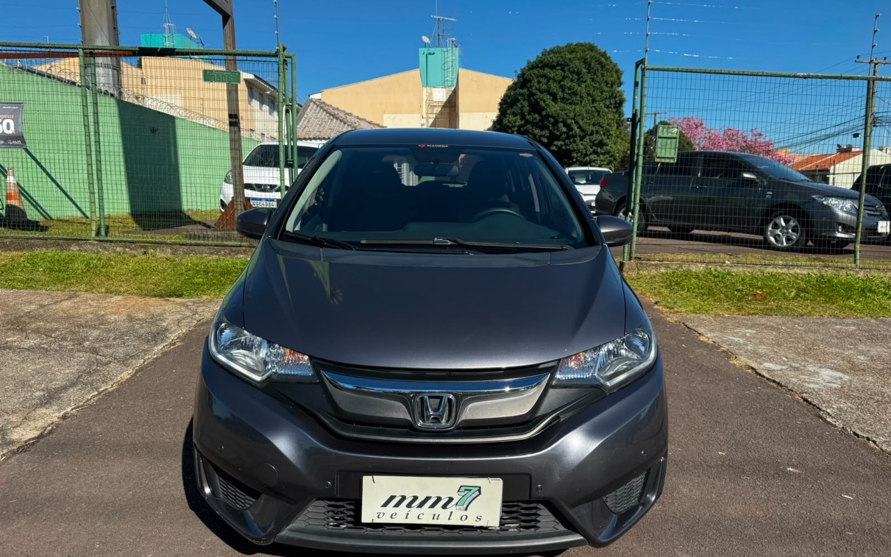 imagem-https://www.socarrao.com.br/sc-vehicle-images-prod/2873312/1785181578861-V2hhdHNBcHAgSW1hZ2UgMjAyNi0wNy0yNyBhdCAxNi4xMy4xMSAoMykuanBlZw.jpeg