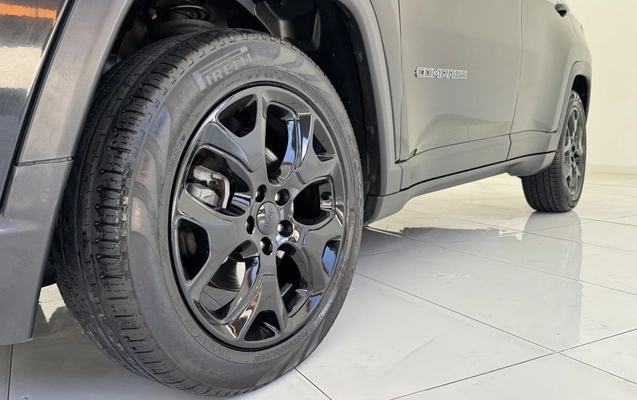 imagem-https://www.socarrao.com.br/sc-vehicle-images-prod/2873564/1788983190866-vehicle_image_1785179097_38b4c8e7cf90bf6a596cecfe938c80ad.jpeg