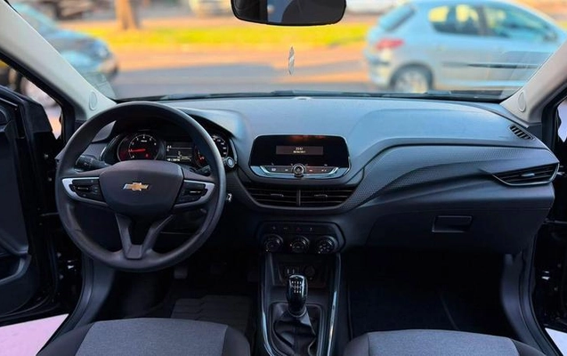 imagem-https://www.socarrao.com.br/sc-vehicle-images-prod/2873650/1786127030842-8320093_8_B_b6c3284917.jpeg