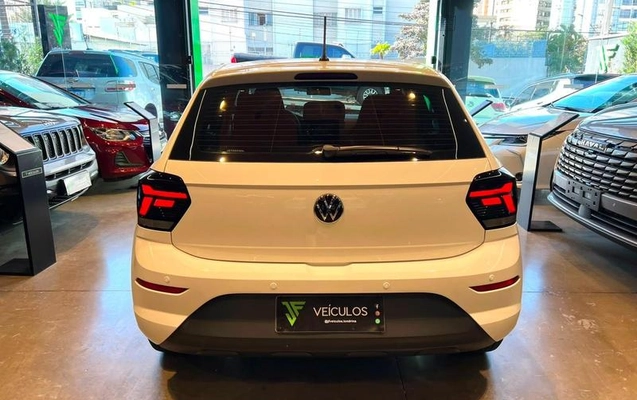 imagem-https://www.socarrao.com.br/sc-vehicle-images-prod/2873941/1789567352943-8320161_5_B_35b526e439.jpeg