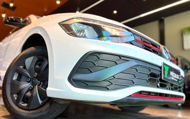 imagem-https://www.socarrao.com.br/sc-vehicle-images-prod/2873941/1789567352944-8320161_0_B_d45cf86e6e.jpeg