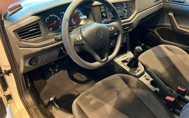 imagem-https://www.socarrao.com.br/sc-vehicle-images-prod/2873941/1789567352945-8320161_8_B_bd4b1213fa.jpeg